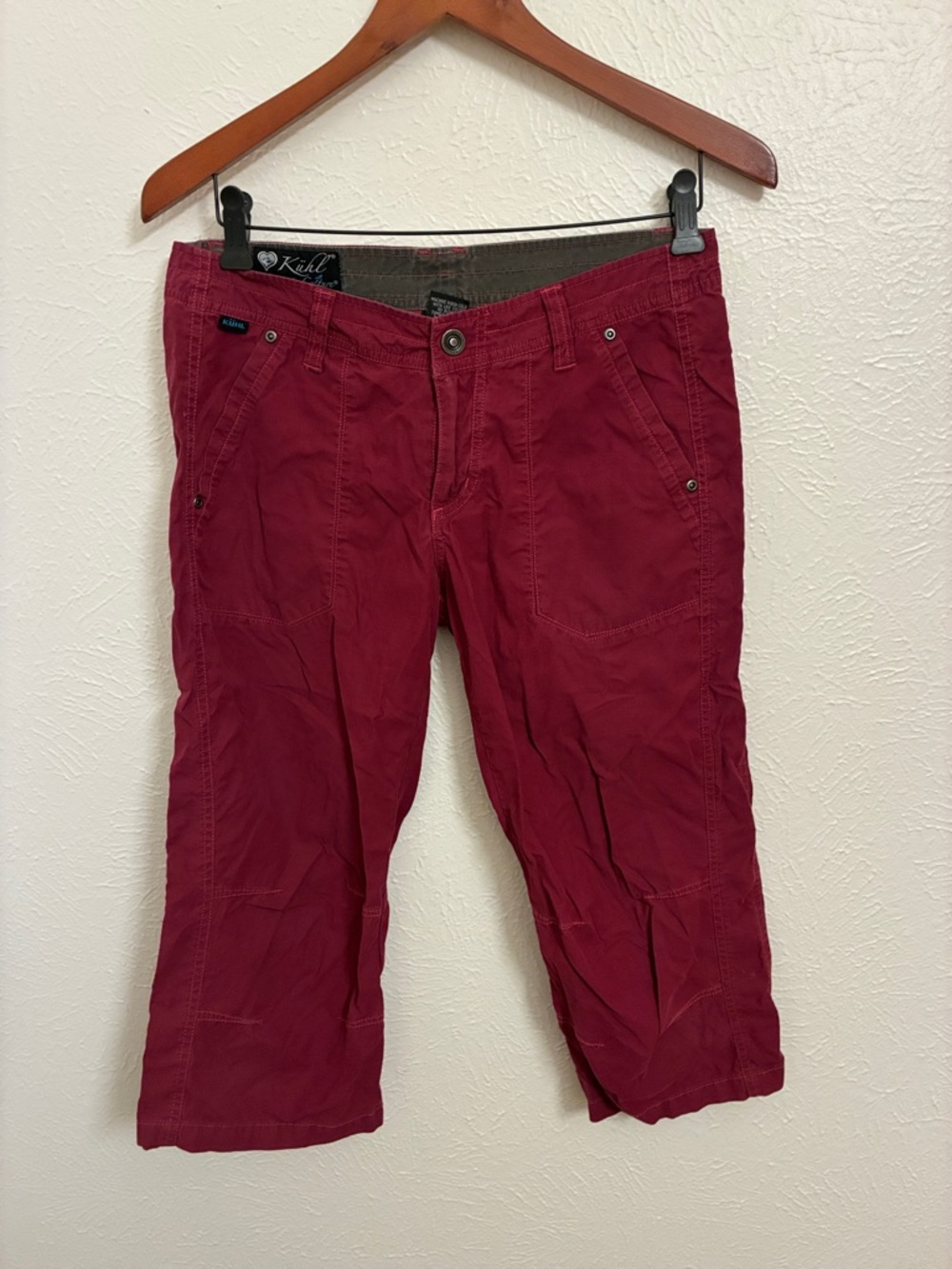 Kuhl Women's Berry Pink Crop Capri Pants